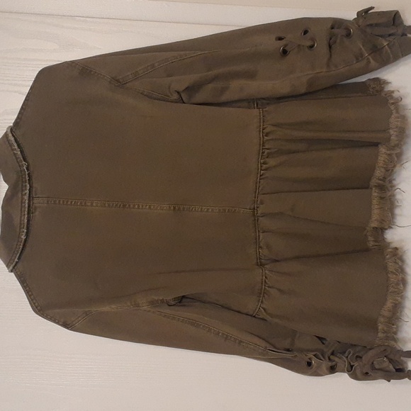 FREE PEOPLE willow denim peplum jacket. - Picture 6 of 9